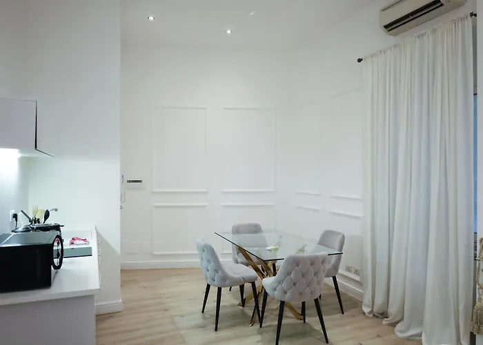 Aureliana Luxury * Roma